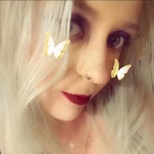 Meet your Posher, Clarissa